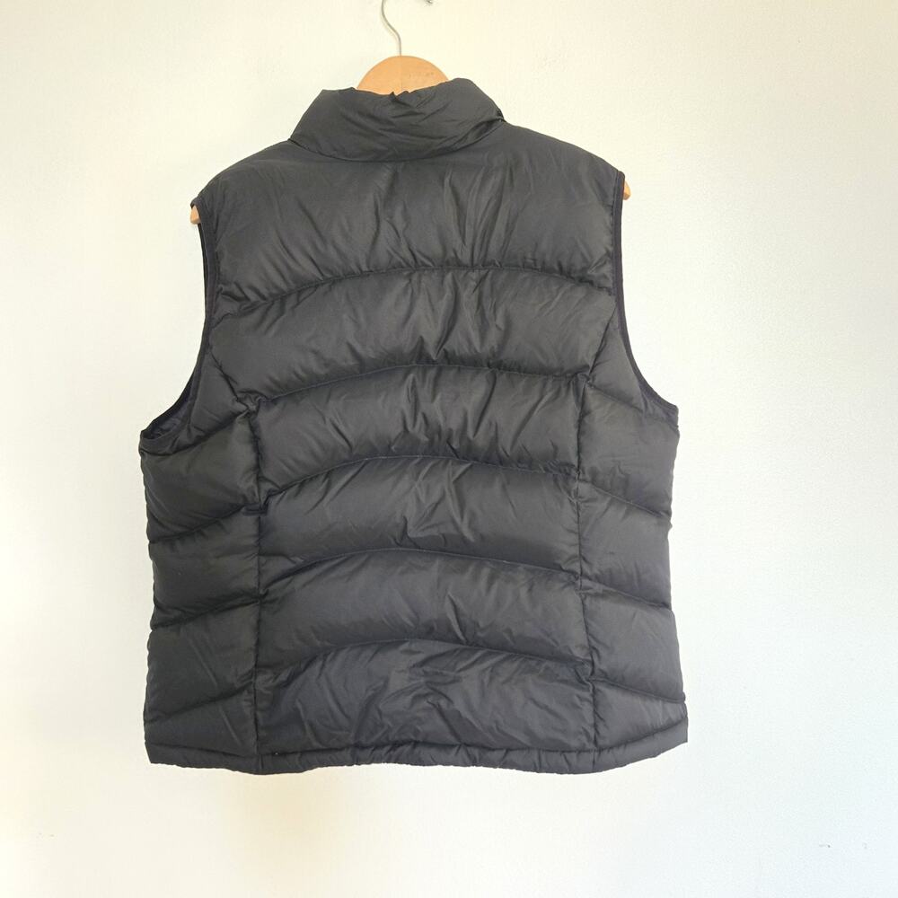 L.L. Bean Black Goose Down Puffer Vest Size XL - Picture 2 of 7